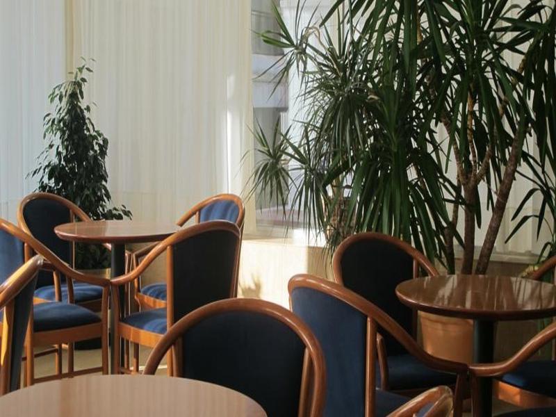 Metropol Hotel 4*